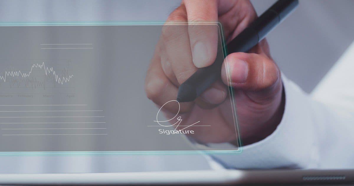 التوقيع الالكتروني في العراق: ما بين التشريع والتطبيق العملي